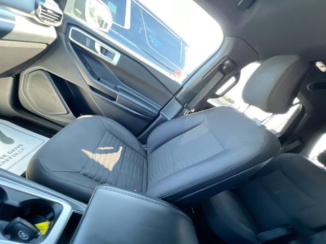 2020 Ford Explorer Vehicle Photo in MASSENA, NY 13662-2255