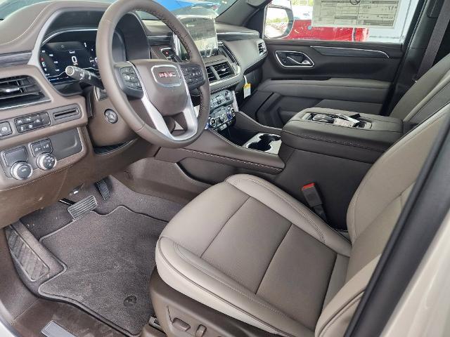 2024 GMC Yukon XL Vehicle Photo in PARIS, TX 75460-2116