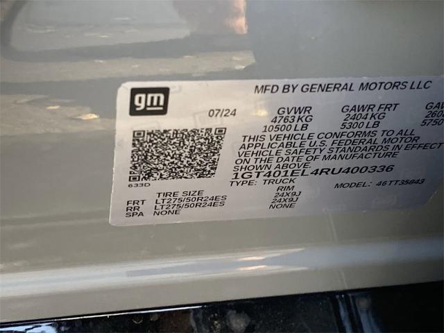 2024 GMC Sierra EV Vehicle Photo in GOODYEAR, AZ 85338-1310