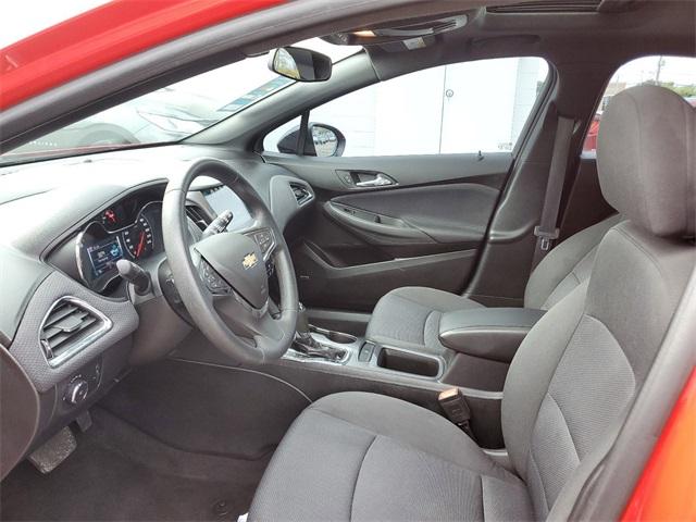 2018 Chevrolet Cruze Vehicle Photo in GRAND BLANC, MI 48439-8139