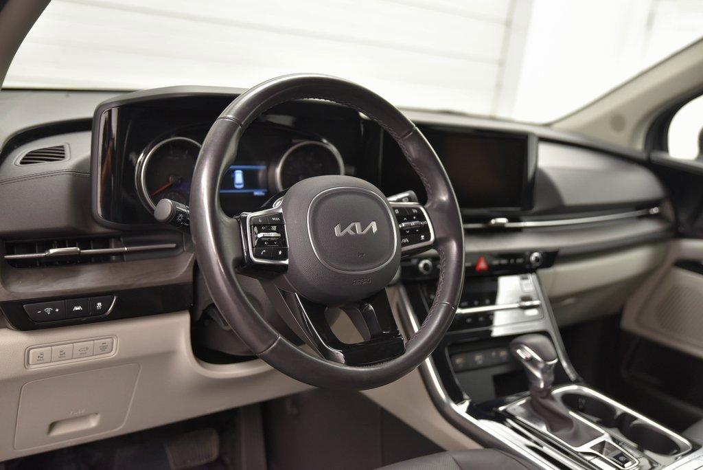 2023 Kia Carnival Vehicle Photo in AKRON, OH 44303-2185