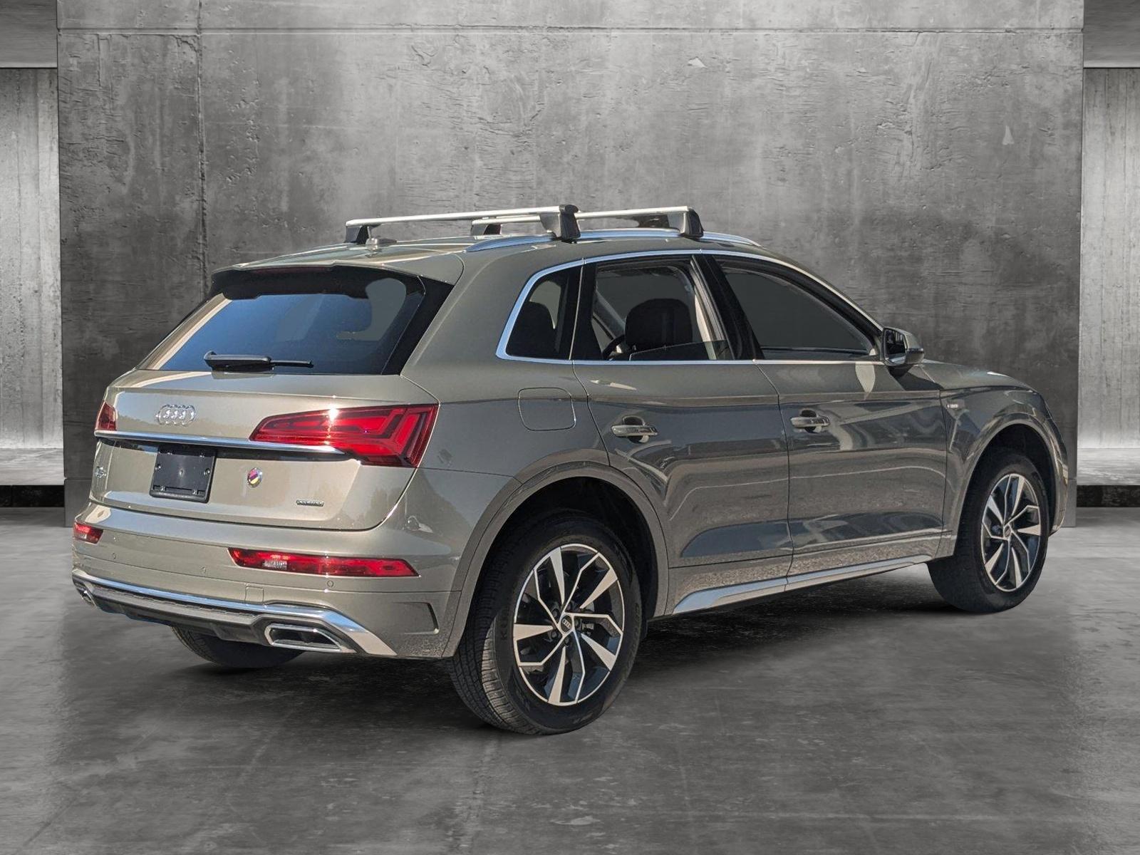 2024 Audi Q5 Vehicle Photo in Cockeysville, MD 21030