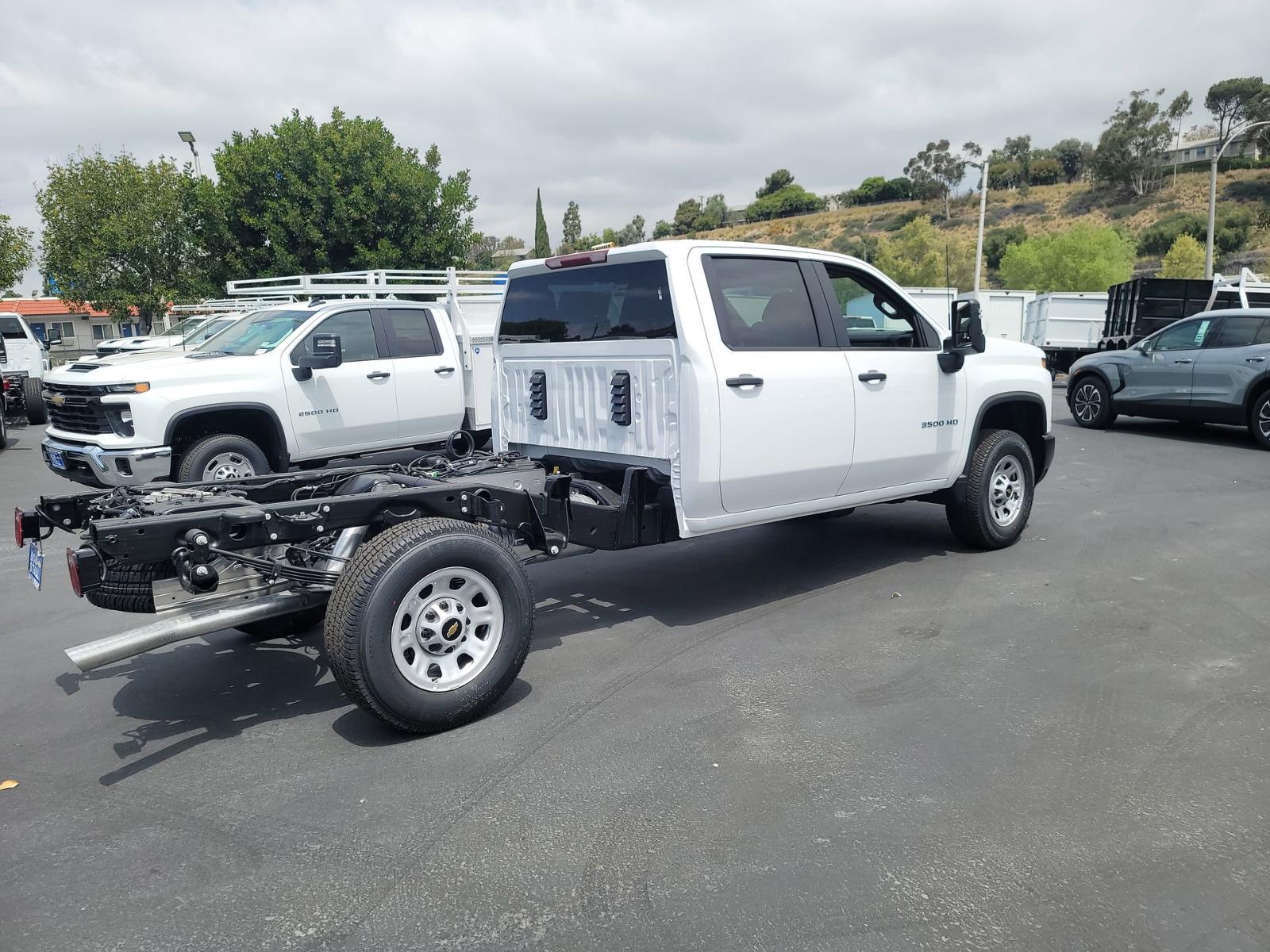 2024 Chevrolet Silverado 3500 HD Vehicle Photo in LA MESA, CA 91942-8211