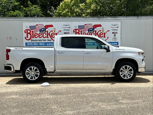 2024 Chevrolet Silverado 1500 Vehicle Photo in DUNN, NC 28334-8900