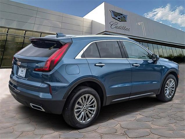 2024 Cadillac XT4 Vehicle Photo in LITTLETON, CO 80124-2754