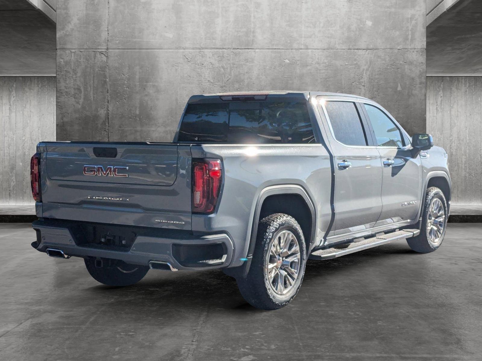 2025 GMC Sierra 1500 Vehicle Photo in LONE TREE, CO 80124-2750