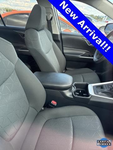 2022 Toyota RAV4 Vehicle Photo in Puyallup, WA 98371