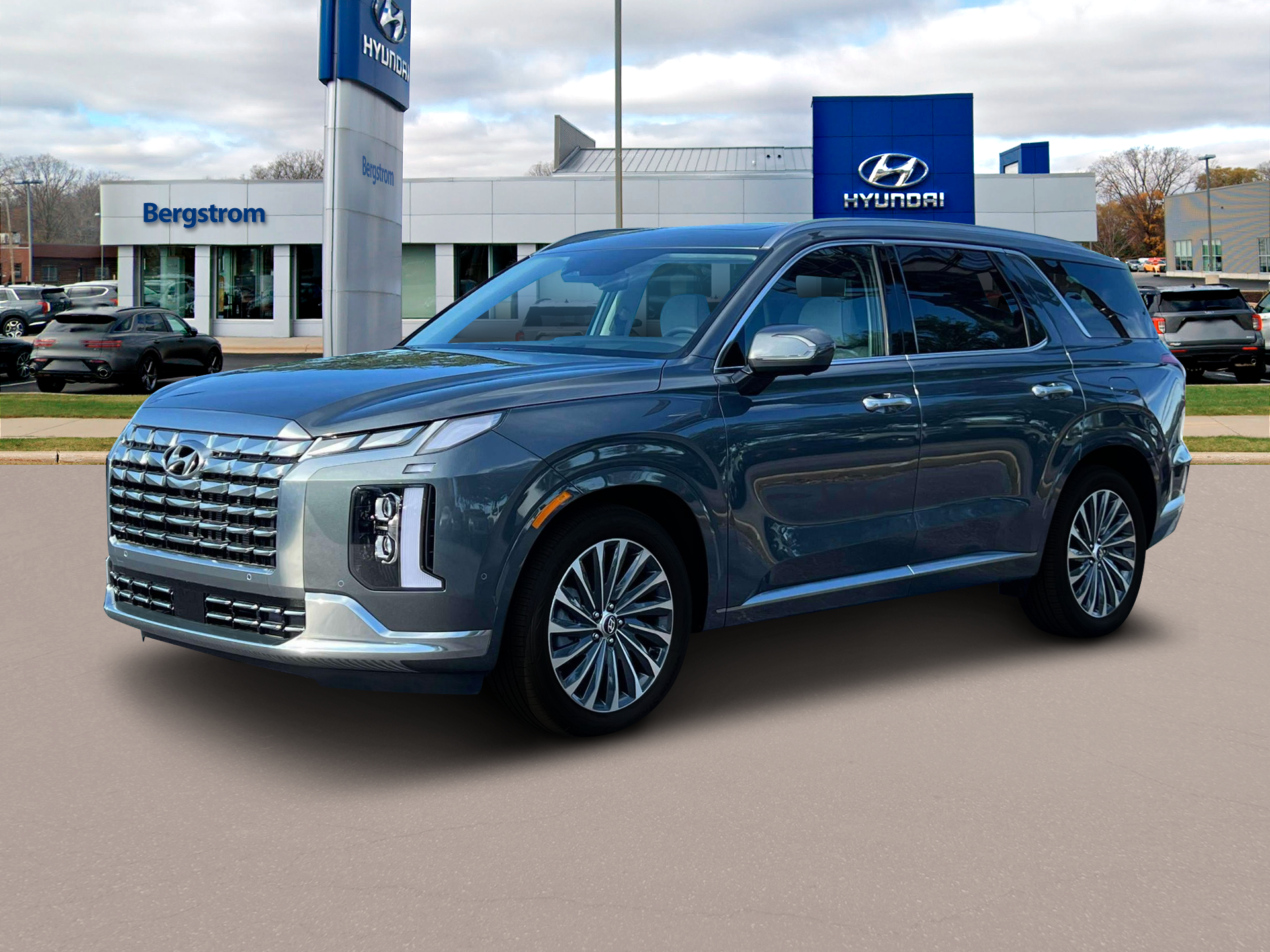 2024 Hyundai PALISADE Vehicle Photo in Green Bay, WI 54304