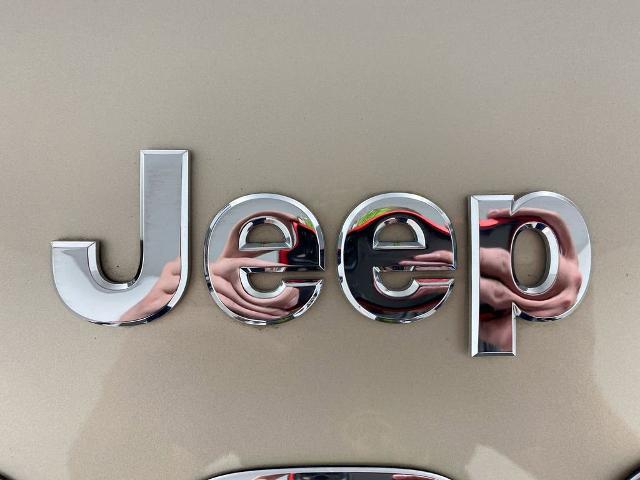 2015 Jeep Cherokee Vehicle Photo in ALLIANCE, OH 44601-4622