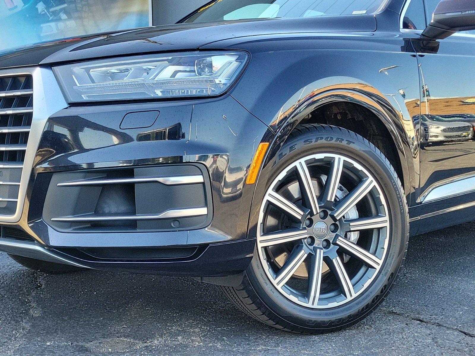 2017 Audi Q7 Vehicle Photo in Saint Charles, IL 60174