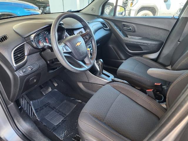 2020 Chevrolet Trax Vehicle Photo in PARIS, TX 75460-2116