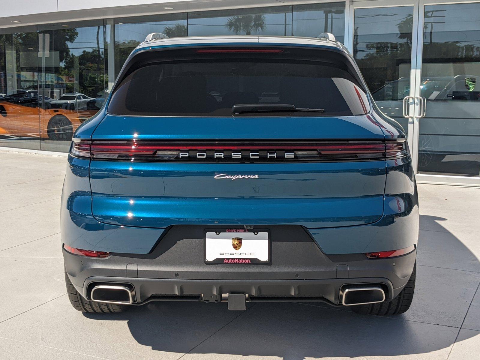 2024 Porsche Cayenne Vehicle Photo in Maitland, FL 32751