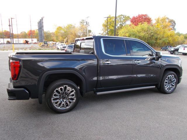 2023 GMC Sierra 1500 Vehicle Photo in LOWELL, MA 01852-4336