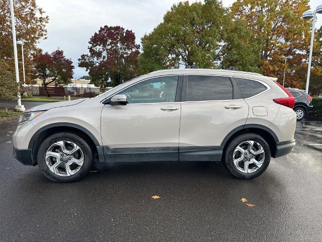 2017 Honda CR-V Vehicle Photo in NEWBERG, OR 97132-1927