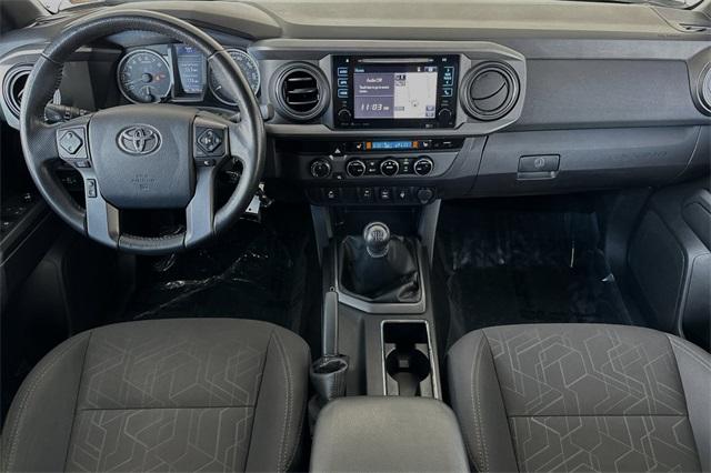 2017 Toyota Tacoma Vehicle Photo in ELK GROVE, CA 95757-8703