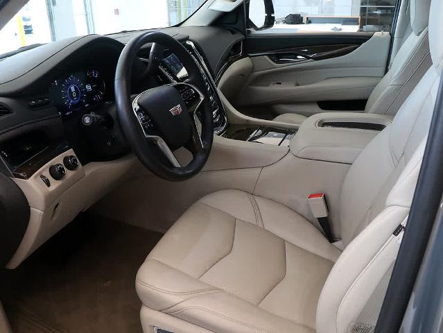 2019 Cadillac Escalade Vehicle Photo in LIBERTYVILLE, IL 60048-3287