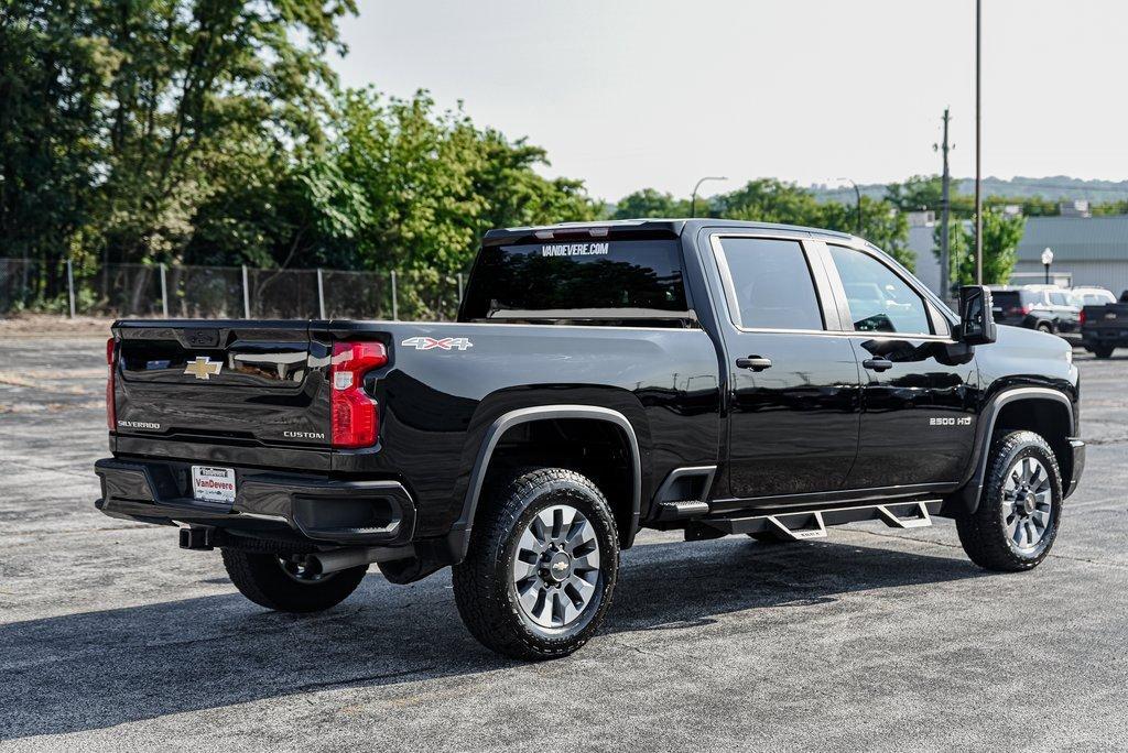 2024 Chevrolet Silverado 2500 HD Vehicle Photo in AKRON, OH 44320-4088