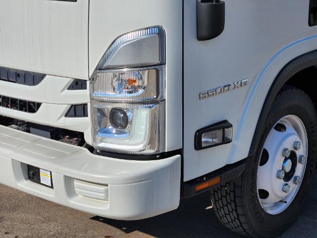 2024 Chevrolet 5500 XG LCF Gas Vehicle Photo in LEWISVILLE, TX 75067