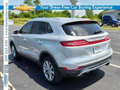 Used 2018 Lincoln MKC Select with VIN 5LMCJ2D99JUL23237 for sale in Lexington, IL