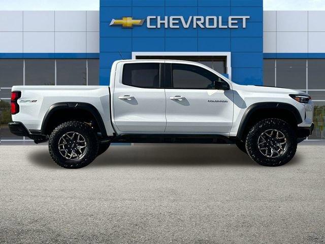 2024 Chevrolet Colorado Vehicle Photo in RIVERSIDE, CA 92504-4106