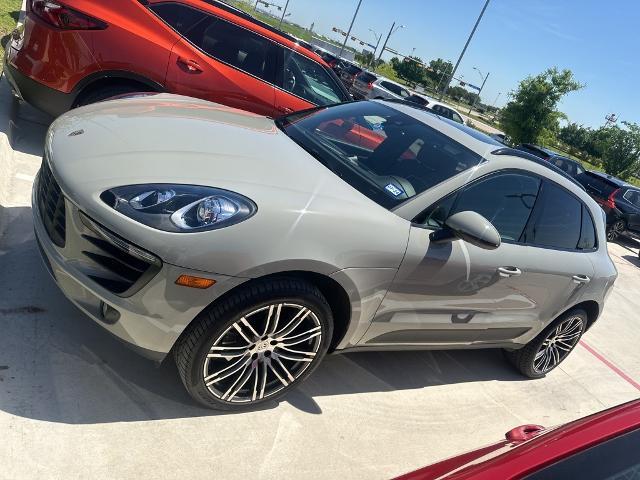 2018 Porsche Macan Vehicle Photo in Grapevine, TX 76051