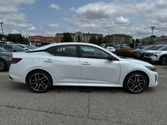 2024 Nissan Sentra Vehicle Photo in Canton, MI 48188