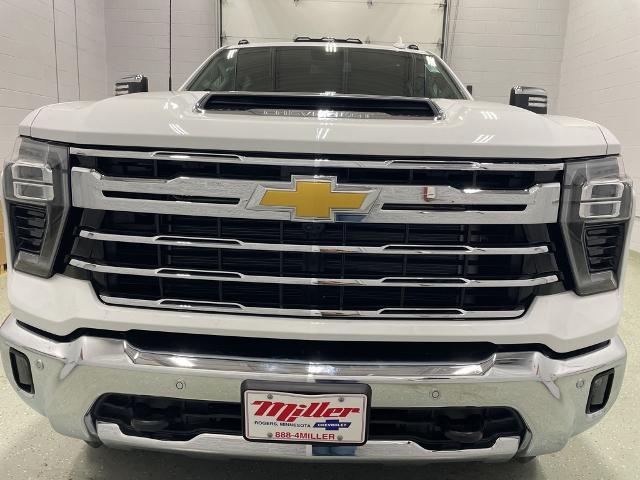 2025 Chevrolet Silverado 3500 HD Vehicle Photo in ROGERS, MN 55374-9422