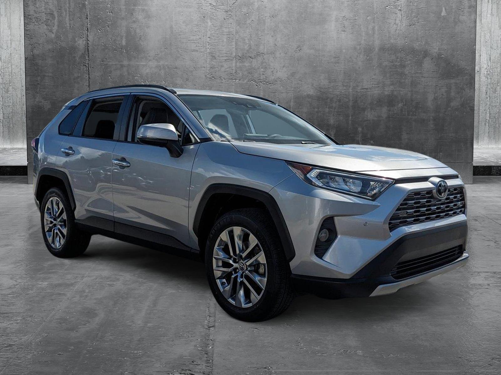 2019 Toyota RAV4 Vehicle Photo in Winter Park, FL 32792