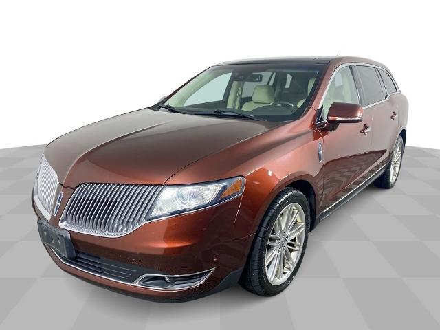2015 Lincoln MKT Vehicle Photo in ALLIANCE, OH 44601-4622