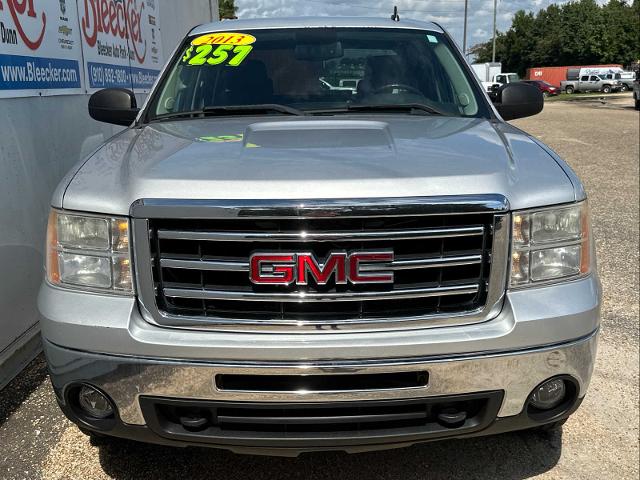 2013 GMC Sierra 1500 Vehicle Photo in DUNN, NC 28334-8900