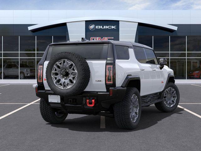 2024 GMC HUMMER EV SUV Vehicle Photo in WATERTOWN, CT 06795-3318