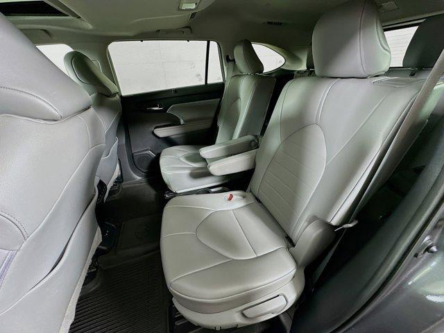 2021 Toyota Highlander Vehicle Photo in Flemington, NJ 08822