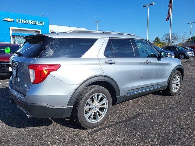 2022 Ford Explorer Vehicle Photo in SAUK CITY, WI 53583-1301