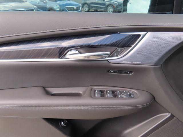 2025 Cadillac XT6 Vehicle Photo in DELRAY BEACH, FL 33483-3294