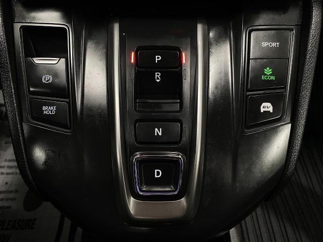 2020 Honda CR-V Hybrid Vehicle Photo in Neenah, WI 54956