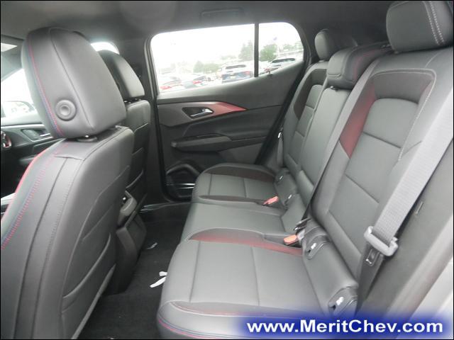 2024 Chevrolet Equinox EV Vehicle Photo in MAPLEWOOD, MN 55119-4794