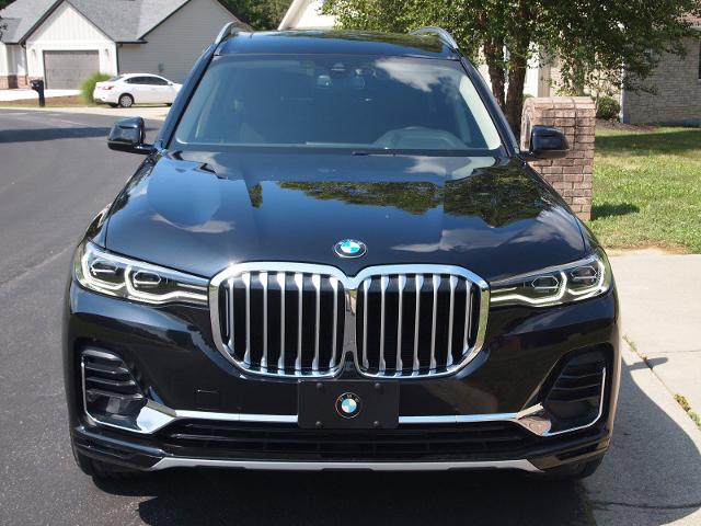 Used 2021 BMW X7 40i with VIN 5UXCW2C03M9G52746 for sale in Madison, IN