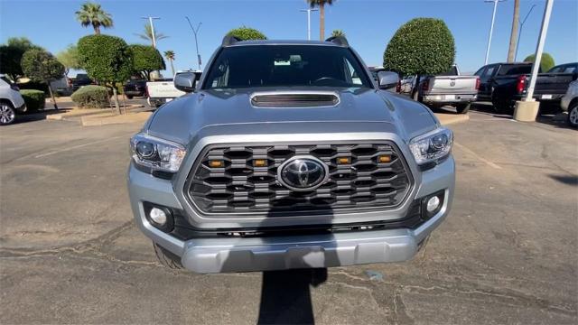 2022 Toyota Tacoma 2WD Vehicle Photo in GOODYEAR, AZ 85338-1310