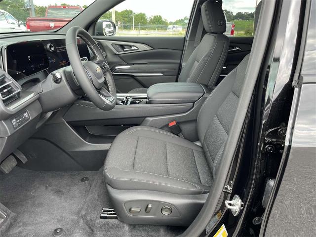 2024 Chevrolet Traverse Vehicle Photo in ALCOA, TN 37701-3235