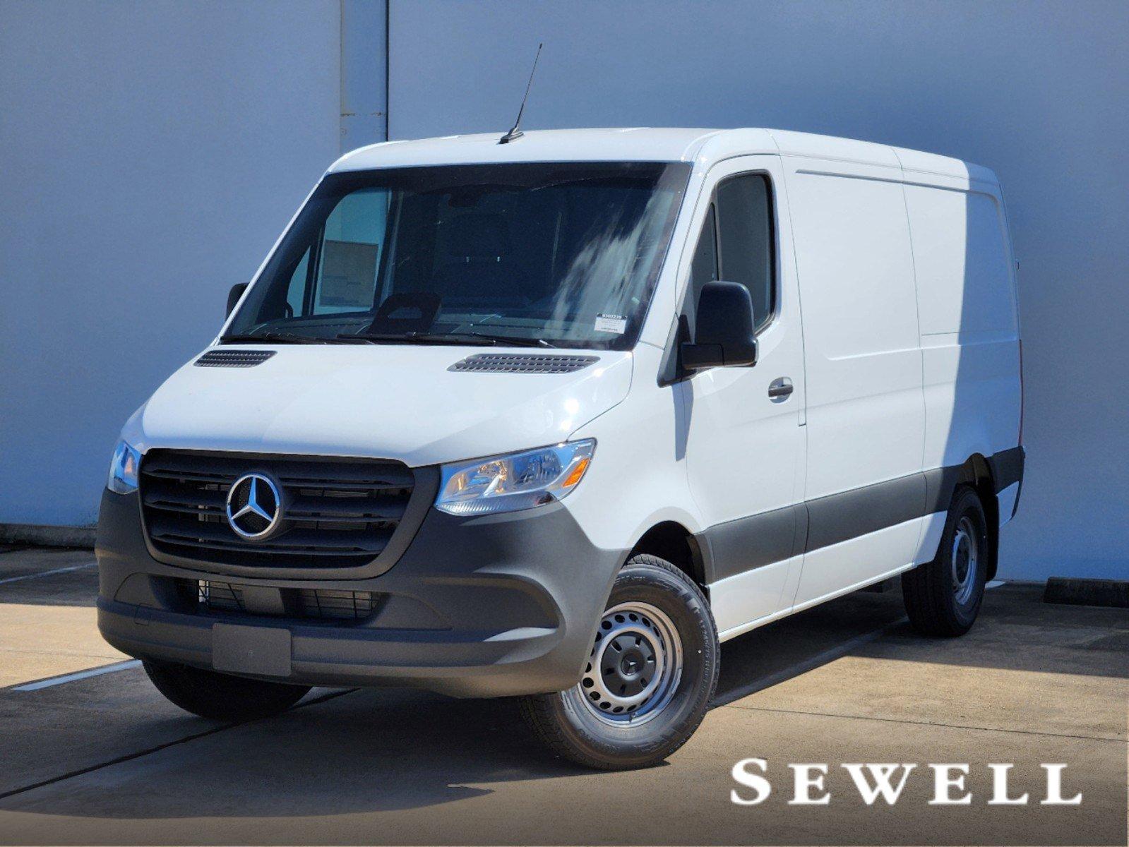 2025 Mercedes-Benz Sprinter Cargo Van Vehicle Photo in HOUSTON, TX 77079