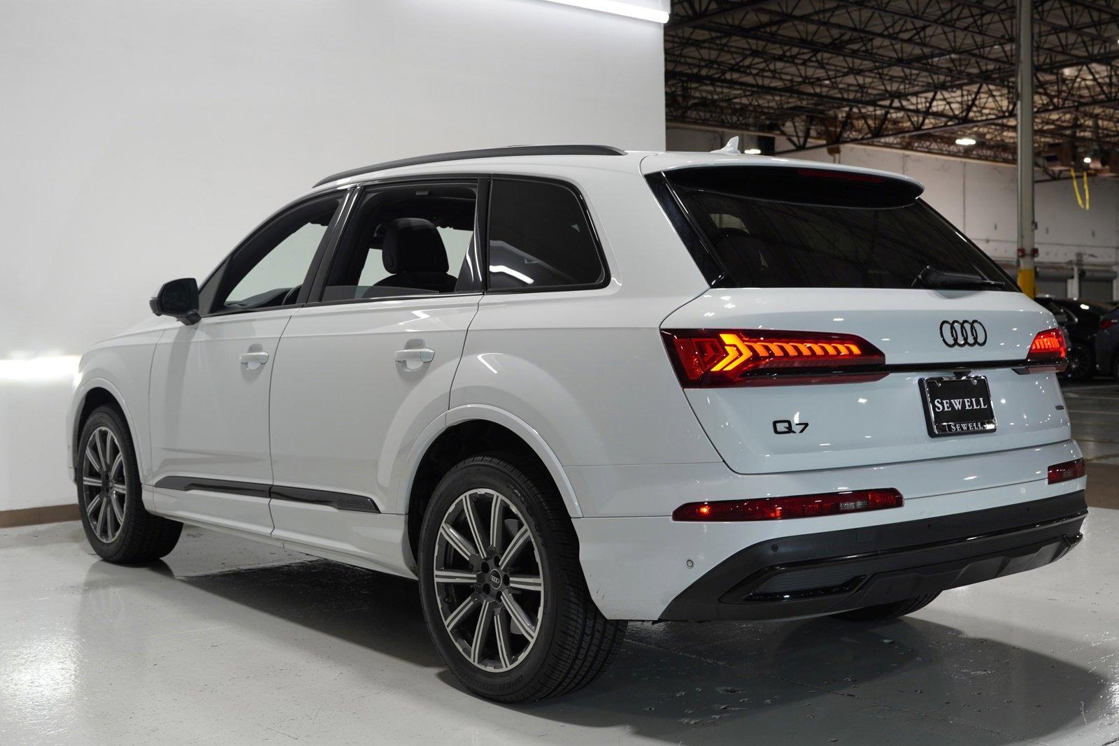 2022 Audi Q7 Vehicle Photo in GRAPEVINE, TX 76051