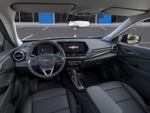 2025 Chevrolet Trax Vehicle Photo in MASSENA, NY 13662-2255