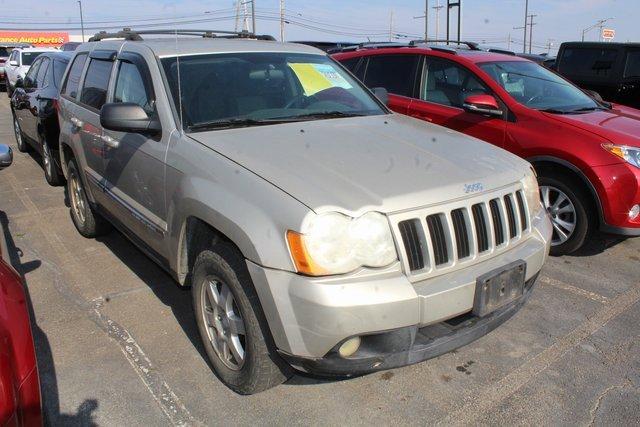 2010 Jeep Grand Cherokee Vehicle Photo in SAINT CLAIRSVILLE, OH 43950-8512