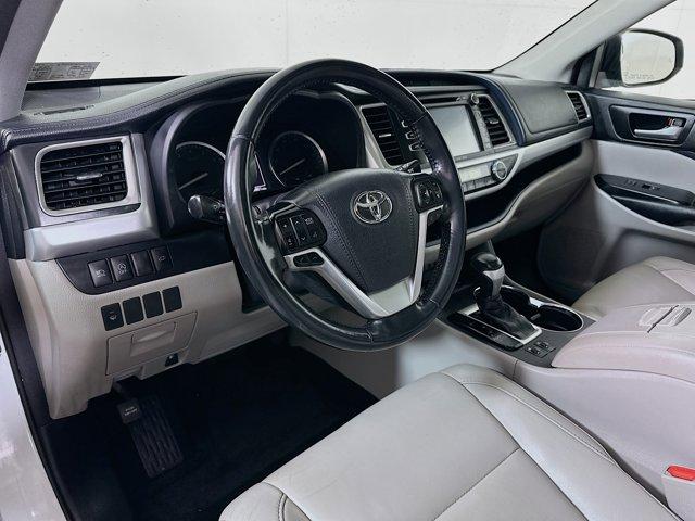 2018 Toyota Highlander Vehicle Photo in Doylsetown, PA 18901