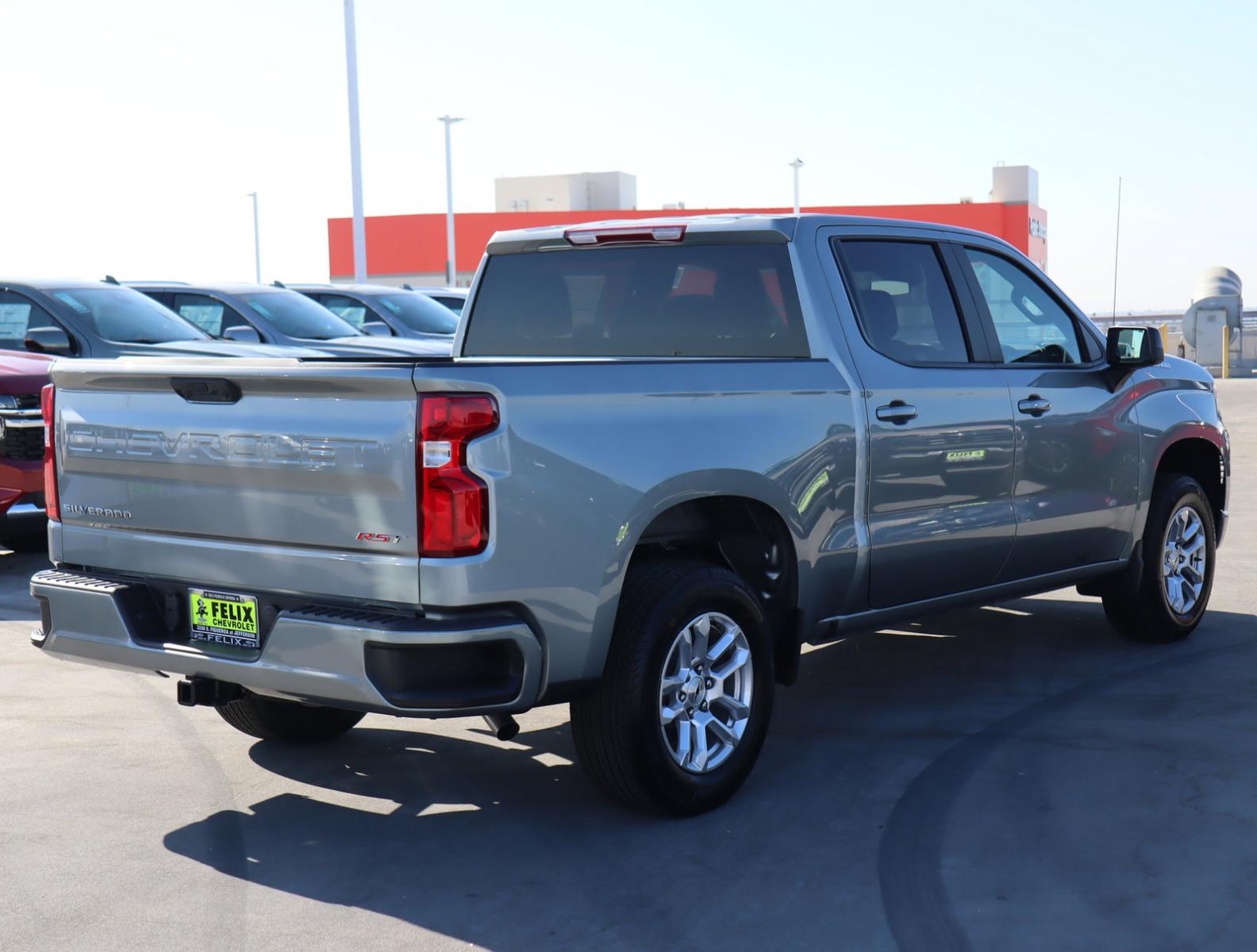 2025 Chevrolet Silverado 1500 Vehicle Photo in LOS ANGELES, CA 90007-3794