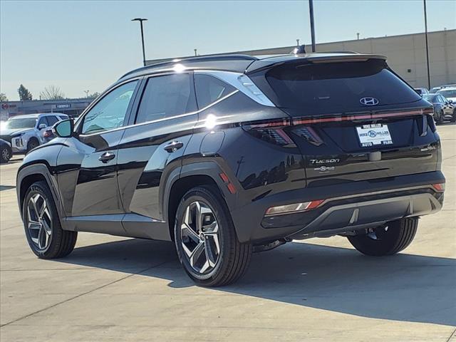 2024 Hyundai TUCSON Hybrid Vehicle Photo in Peoria, IL 61615