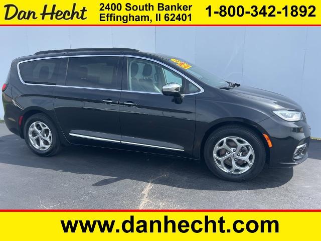 2022 Chrysler Pacifica Vehicle Photo in EFFINGHAM, IL 62401-2803