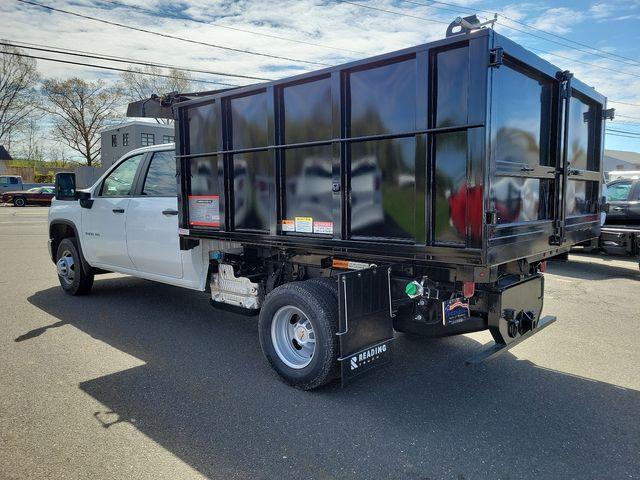 2024 Chevrolet Silverado 3500 HD Chassis Cab Vehicle Photo in DANBURY, CT 06810-5034