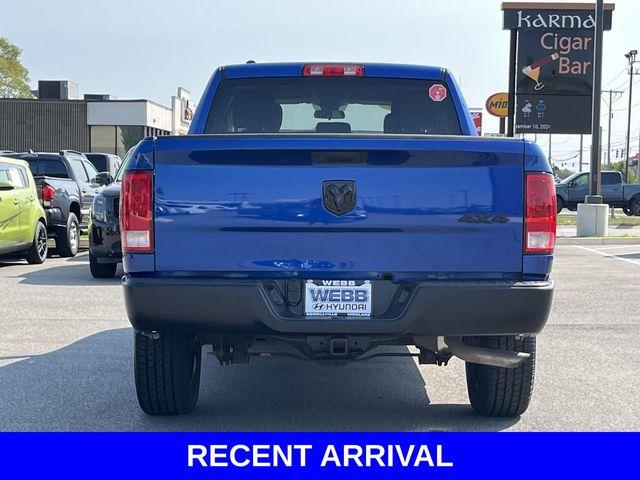 2019 Ram 1500 Classic Vehicle Photo in Merrillville, IN 46410-5311