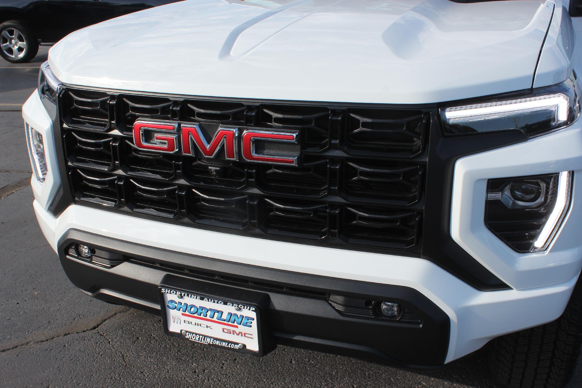 2024 GMC Canyon Vehicle Photo in AURORA, CO 80012-4011